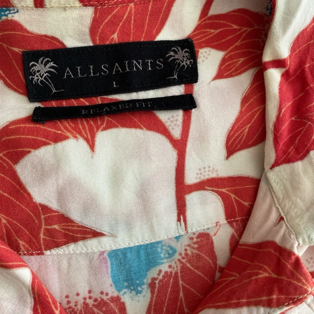 All Saints Vibrant Red and Blue Leaf Shirt - Picture 2 of 3